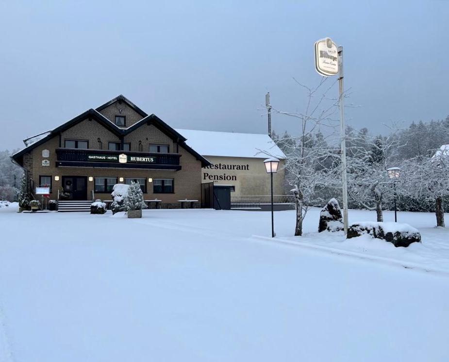 Gasthaus Hubertus Reuth Экстерьер фото