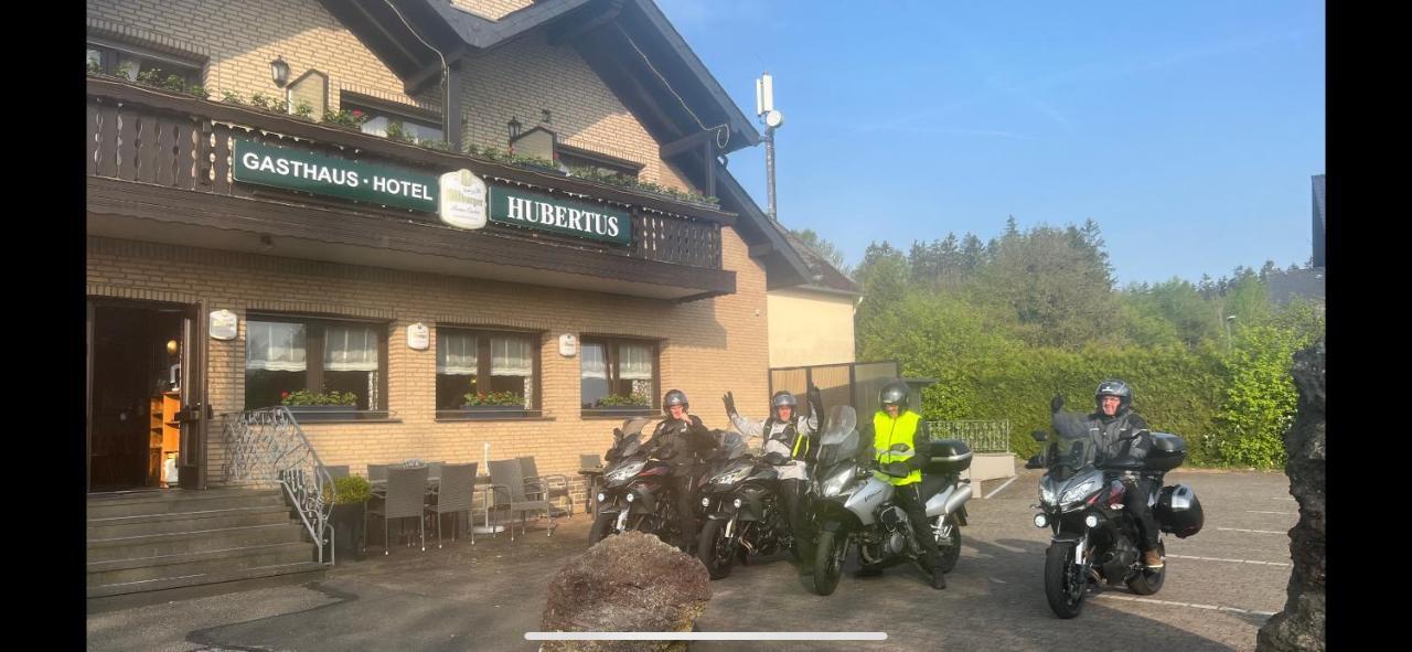 Gasthaus Hubertus Reuth Экстерьер фото