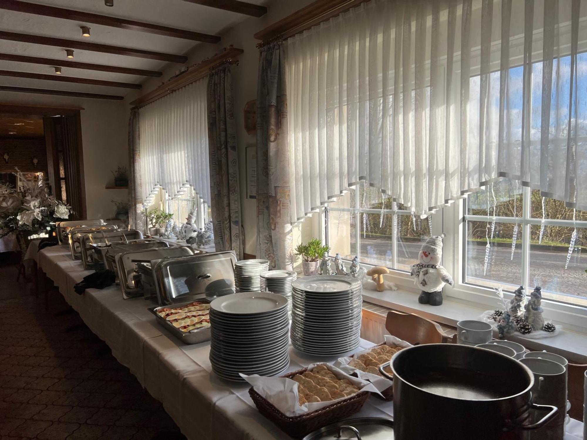 Gasthaus Hubertus Reuth Экстерьер фото