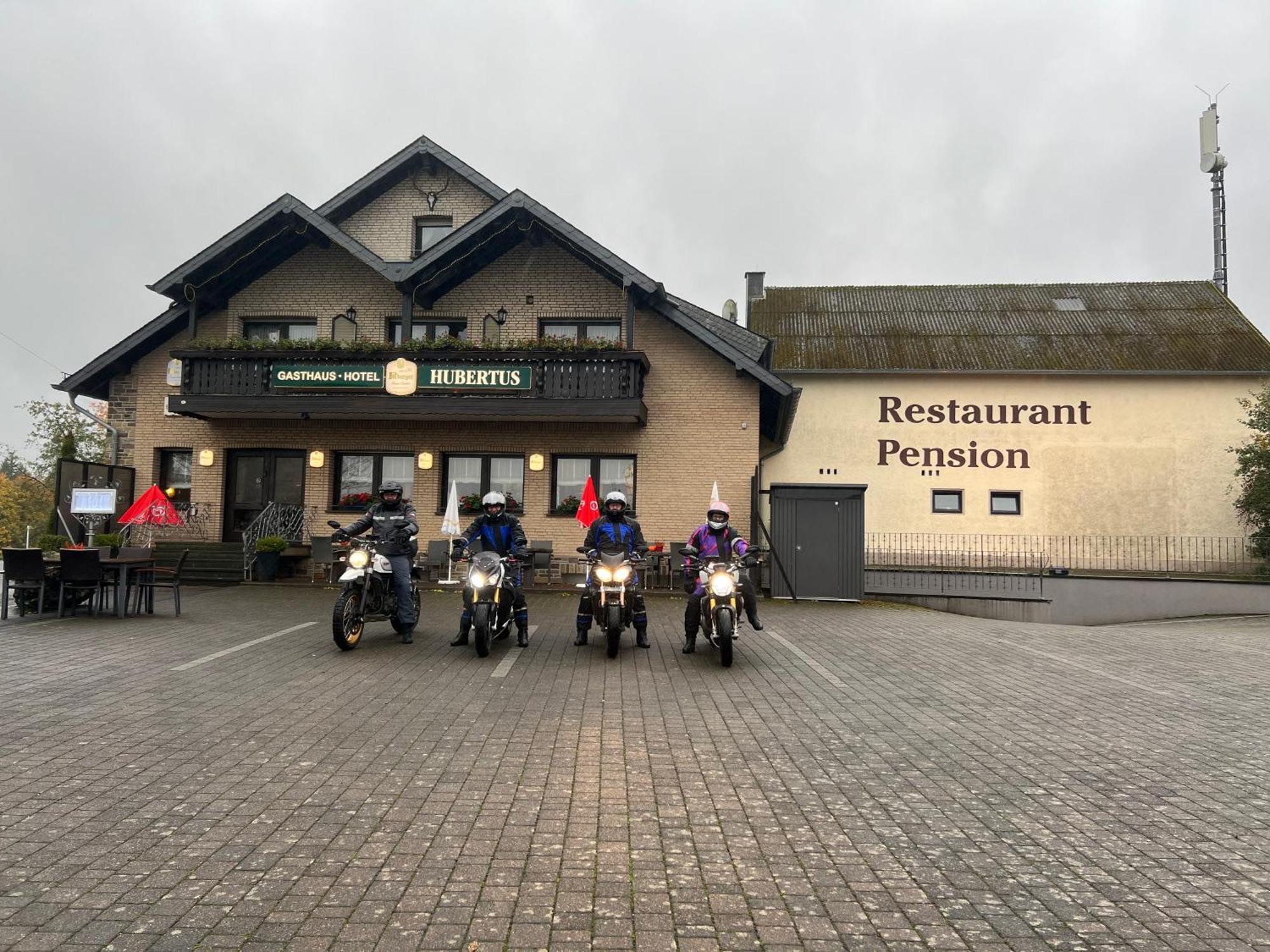 Gasthaus Hubertus Reuth Экстерьер фото