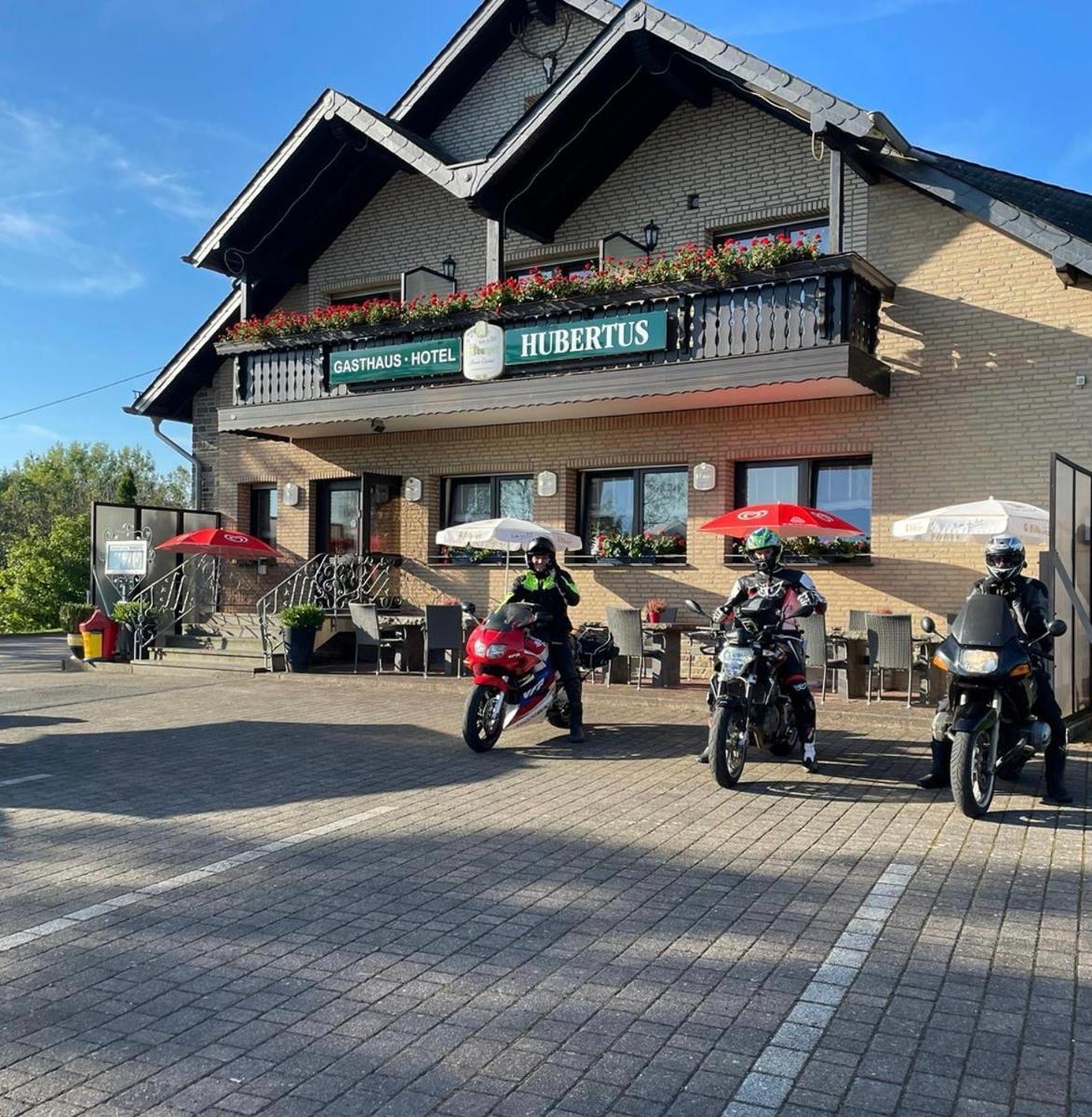 Gasthaus Hubertus Reuth Экстерьер фото